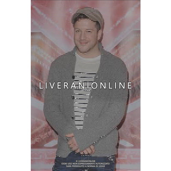 Matt Cardle attending a photocall to promote the X-Factor final, The Connaught Hotel, London. 9th December 2010 AG. ALDO LIVERANI SAS ITALY ONLY