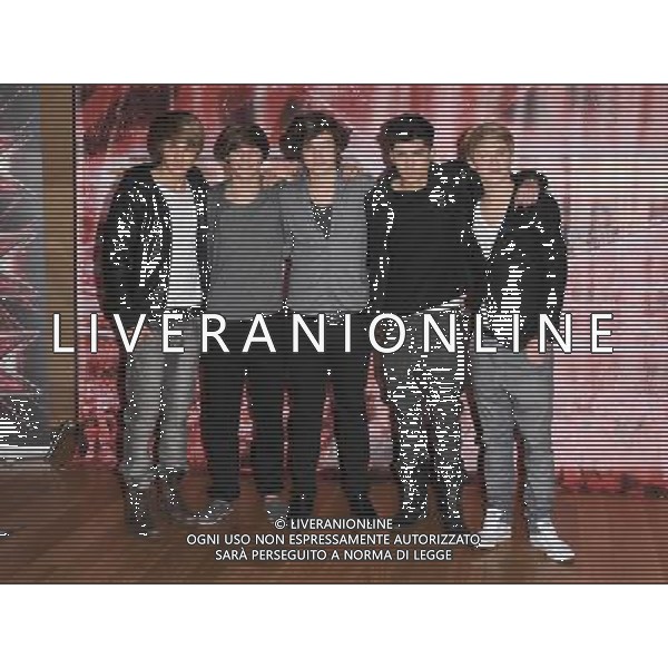 One Direction attending a photocall to promote the X-Factor final, The Connaught Hotel, London. 9th December 2010 AG. ALDO LIVERANI SAS ITALY ONLY