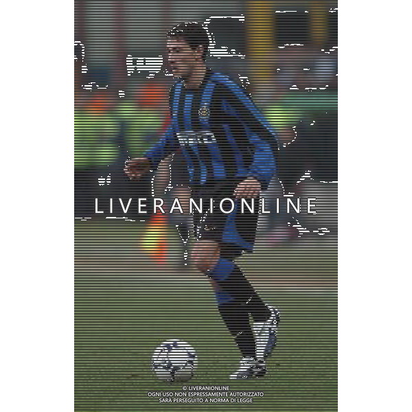 Milano 03/03/2004 COPPA UEFA 2003/04 -terzo turno- Inter-Sochaux 0:0 nella foto kily gonzalez cristian ph marco luzzani/ag aldo liverani s.a.s.