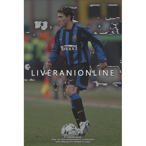 Milano 03/03/2004 COPPA UEFA 2003/04 -terzo turno- Inter-Sochaux 0:0 nella foto kily gonzalez cristian ph marco luzzani/ag aldo liverani s.a.s.