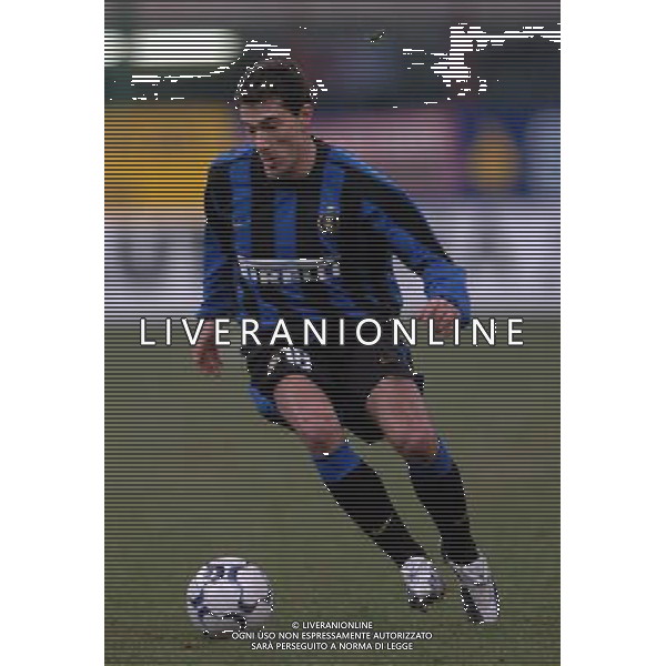 Milano 03/03/2004 COPPA UEFA 2003/04 -terzo turno- Inter-Sochaux 0:0 nella foto kily gonzalez cristian ph marco luzzani/ag aldo liverani s.a.s.