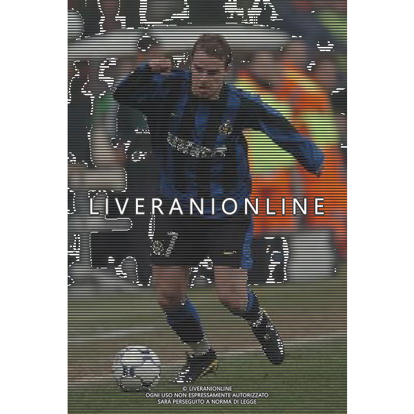 Milano 03/03/2004 COPPA UEFA 2003/04 -terzo turno- Inter-Sochaux 0:0 nella foto van der meyde andy ph marco luzzani/ag aldo liverani s.a.s.