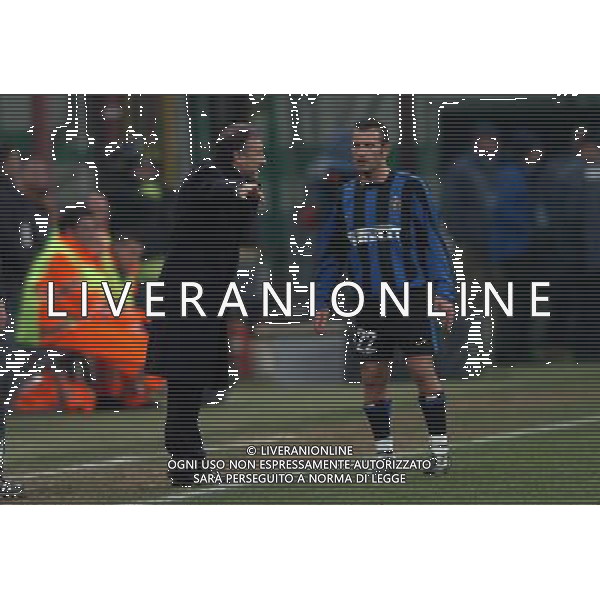 Milano 03/03/2004 COPPA UEFA 2003/04 -terzo turno- Inter-Sochaux 0:0 nella foto zaccheroni e okan ph marco luzzani/ag aldo liverani s.a.s.