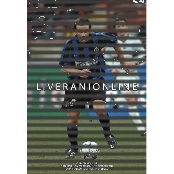 Milano 03/03/2004 COPPA UEFA 2003/04 -terzo turno- Inter-Sochaux 0:0 nella foto zanetti cristiano ph marco luzzani/ag aldo liverani s.a.s.