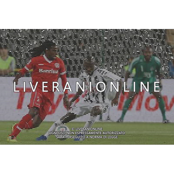 ABU DHABI, EMIRATI ARABI UNITI 14/12/2010 - MAZEMBE vs Internacional Porto Alegre: FIFA Club World Cup, MONDIALE PER CLUB , COPPA INTERCONTINENTALE In picture: Tinga (Internacional) and Ekanga (Mazembe). ©CITYFILES/NEWSPIX.PL/AGENZIA ALDO LIVERANI SAS - ONLY ITALY PORTUGAL,BRAZIL,SPAIN,GERMANY,FRANCE,UK OUT !!! *** Local Caption *** www.newspix.pl mail us: info@newspix.pl call us: 0048 022 23 22 222 --- Polish Picture Agency by Ringier Axel Springer Polandwww.newspix.pl mail us: info@newspix.pl call us: 0048 022 23 22 222 --- Polish Picture Agency by Ringier Axel Springer Polandwww.newspix.pl mail us: info@newspix.pl call us: 0048 022 23 22 222 --- Polish Picture Agency by Ringier Axel Springer Polandwww.newspix.pl mail us: info@newspix.pl call us: 0048 022 23 22 222 --- Polish Picture Agency by Ringier Axel Springer Polandwww.newspix.pl mail us: info@newspix.pl call us: 0048 022 23 22 222 --- Polish Picture Agency by Ringier Axel Springer Polandwww.newspix.pl mail us: info@newspix.pl call us: 0048 022 23 22 222 --- Polish Picture Agency by Ringier Axel Springer Polandwww.newspix.pl mail us: info@newspix.pl call us: 0048 022 23 22 222 --- Polish Picture Agency by Ringier Axel Springer Polandwww.newspix.pl mail us: info@newspix.pl call us: 0048 022 23 22 222 --- Polish Picture Agency by Ringier Axel Springer Polandwww.newspix.pl mail us: info@newspix.pl call us: 0048 022 23 22 222 --- Polish Picture Agency by Ringier Axel Springer Polandwww.newspix.pl mail us: info@newspix.pl call us: 0048 022 23 22 222 --- Polish Picture Agency by Ringier Axel Springer Polandwww.newspix.pl mail us: info@newspix.pl call us: 0048 022 23 22 222 --- Polish Picture Agency by Ringier Axel Springer Poland