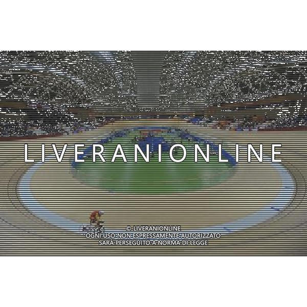 (101214) -- GUANGZHOU, Dec. 14, 2010 () -- Goldmedalist China\'s Liang Guihua competes during the mixed C1-3m\'C1-5w 3km ind pursuit final of cycling track competition at the Guangzhou 2010 Asian Para Games in Guangzhou, south China\'s Guangdong Province, Dec. 14, 2010. (/Lu Hanxin) AG. ALDO LIVERANI SAS ITALY ONLY