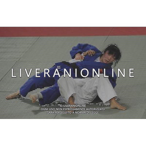 (101214) -- GUANGZHOU, Dec. 14, 2010 () -- China\'s Zhang Fuzhen (above) competes during the round robin of the women\'s 52kg of judo competition against Supawadee Junkaew of Thailand at the Guangzhou 2010 Asian Para Games in Guangzhou, south China\'s Guangdong Province, Dec. 14, 2010. Zhang Fuzhen claimed the champion. (/Han Chuanhao) (/Han Chuanhao) AG. ALDO LIVERANI SAS ITALY ONLY