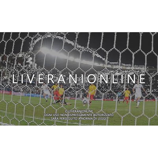 FIFA Club World Cup UAE 2010 Match #5 Abu Dhabi (Emirati Arabi) Zayed Sports City - 15.12.2010 Seongnam Ilhwa FC- FC Inter Nella Foto:zanetti gol /Ph.Vitez-Ag. Aldo Liverani