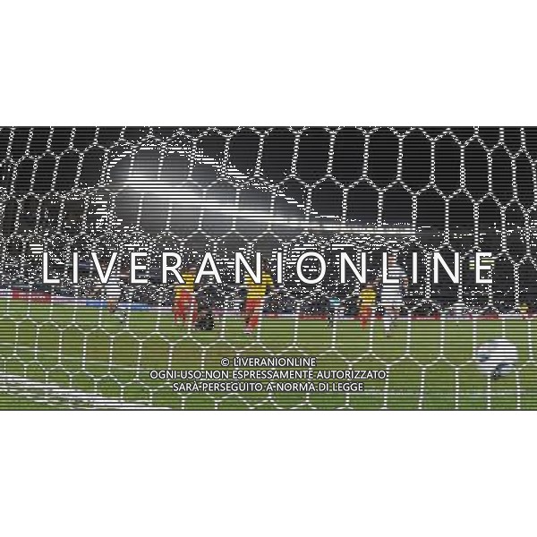 FIFA Club World Cup UAE 2010 Match #5 Abu Dhabi (Emirati Arabi) Zayed Sports City - 15.12.2010 Seongnam Ilhwa FC- FC Inter Nella Foto:zanetti gol /Ph.Vitez-Ag. Aldo Liverani