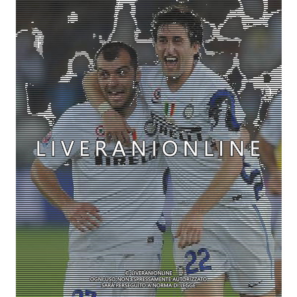 FIFA Club World Cup UAE 2010 Match #5 Abu Dhabi (Emirati Arabi) Zayed Sports City - 15.12.2010 Seongnam Ilhwa FC- FC Inter Nella Foto:milito esulta con pandev /Ph.Vitez-Ag. Aldo Liverani