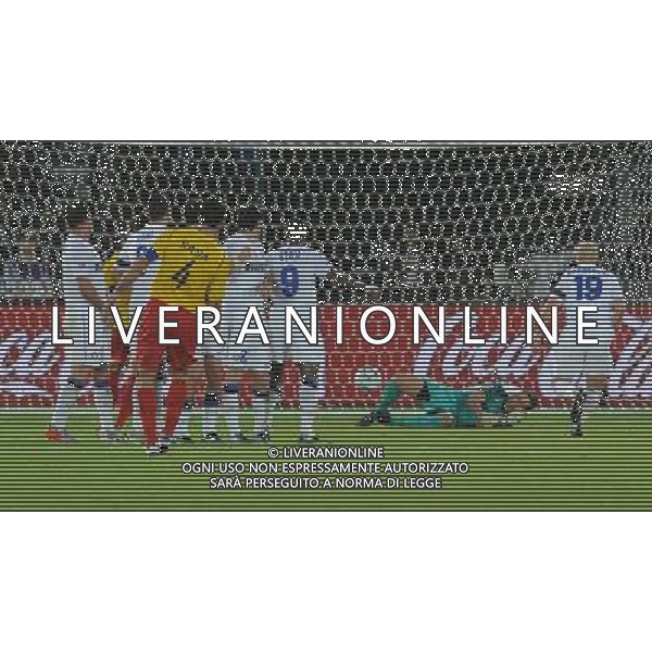 FIFA Club World Cup UAE 2010 Match #5 Abu Dhabi (Emirati Arabi) Zayed Sports City - 15.12.2010 Seongnam Ilhwa FC- FC Inter Nella Foto:parata julio cesar su punizione di sasa /Ph.Vitez-Ag. Aldo Liverani