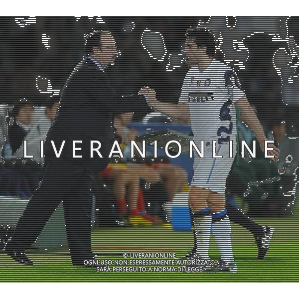 FIFA Club World Cup UAE 2010 Match #5 Abu Dhabi (Emirati Arabi) Zayed Sports City - 15.12.2010 Seongnam Ilhwa FC- FC Inter Nella Foto:milito e benitez si stringono la mano /Ph.Vitez-Ag. Aldo Liverani