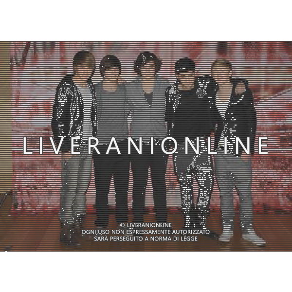  - Picture Shows: One Direction attending a photo call with the X-Factor finalists. Held at the Connaught Hotel, Mayfair, London, on Thursday December 08, 2010. - - ©PHOTOHOT/Agenzia Aldo Liverani Sas - ITALY ONLY - EDITORIAL USE ONLY -