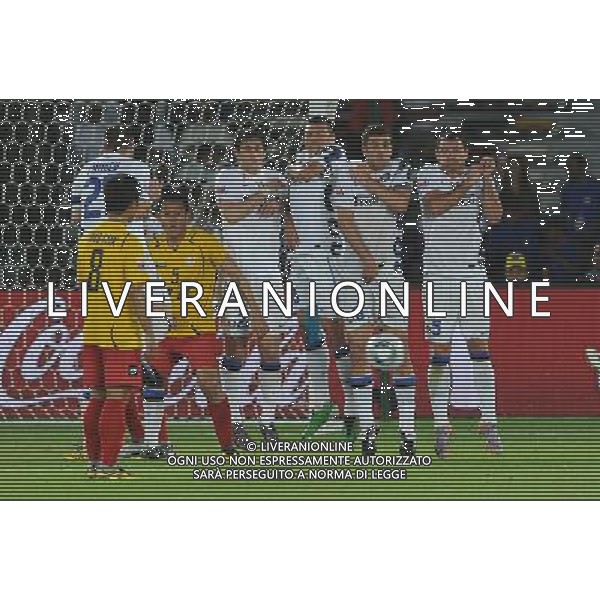 FIFA Club World Cup UAE 2010 Match #5 Abu Dhabi (Emirati Arabi) Zayed Sports City - 15.12.2010 Seongnam Ilhwa FC- FC Inter Nella Foto:Diego MILITO-LUCIO-THIAGO MOTTA-Dejan STANKOVIC /Ph.Vitez-Ag. Aldo Liverani