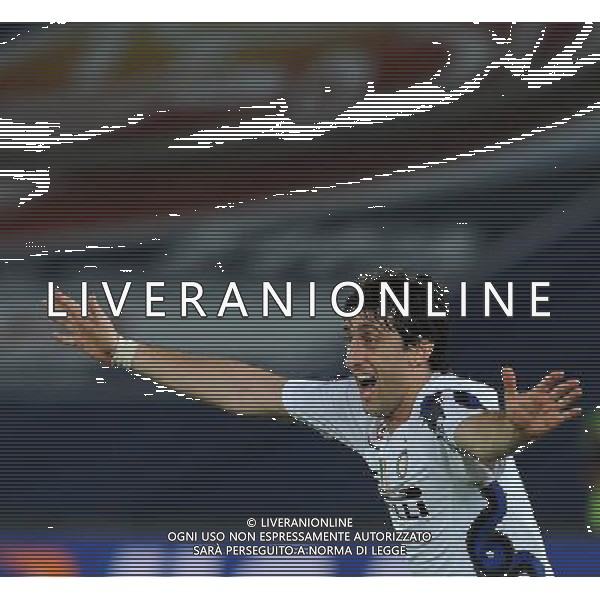 FIFA Club World Cup UAE 2010 Match #5 Abu Dhabi (Emirati Arabi) Zayed Sports City - 15.12.2010 Seongnam Ilhwa FC- FC Inter Nella Foto:Diego MILITO /Ph.Vitez-Ag. Aldo Liverani