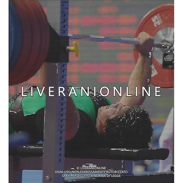 (101215) -- GUANGZHOU, Dec. 15, 2010 () -- Majid Farzin of Iran competes during the men\'s powerlifting 75kg at the Guangzhou 2010 Asian Para Games in Guangzhou, south China\'s Guangdong Province, Dec. 15, 2010. (/Fan Changguo) AG. ALDO LIVERANI SAS ITALY ONLY