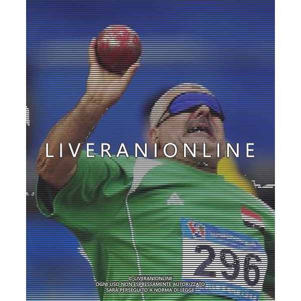 (101215) -- GUANGZHOU, Dec. 15, 2010 () -- Iraq\'s Hameed Hassain competes during the men\'s shot put F12 final of athletics competition at the Guangzhou 2010 Asian Para Games in Guangzhou, south China\'s Guangdong Province, Dec. 15, 2010. Hameed Hassain won the silver with 10.32 meters. (/Chen Yehua) AG. ALDO LIVERANI SAS ITALY ONLY