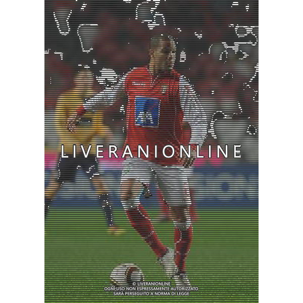 20101212: LISBON, PORTUGAL - SL Benfica vs SC Braga: Portuguese Cup 2010/2011. In picture: Alberto Rodriguez (Braga) PHOTO: Alvaro Isidoro/CITYFILES/NEWSPIX.PL AG ALDO LIVERANI ONLY ITALY 