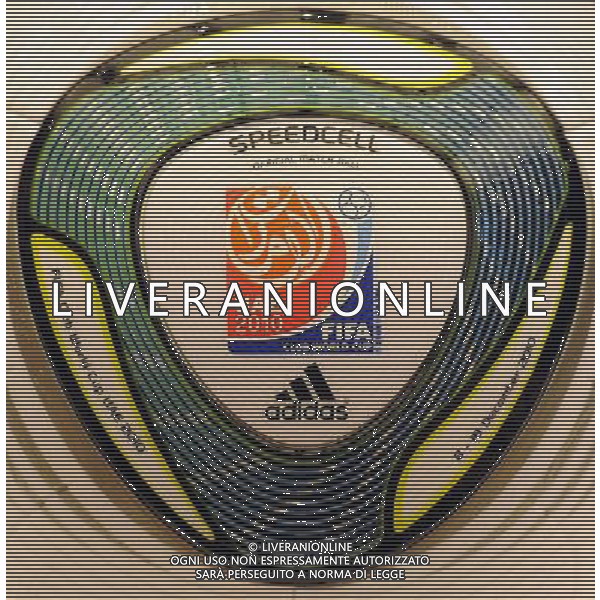 ABU DHABI 17/12/2010 NELLA FOTO IL PALLONE DELLA FINALE DELLA COPPA INTERCONTINENTALE FOTO MASSIMILIANO VITEZ-AG ALDO LIVERANI