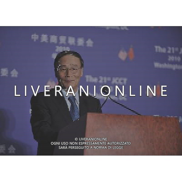 (101216) -- WASHINGTON, Dec. 16, 2010 () -- Visiting Chinese Vice Premier Wang Qishan attends a press conference in Washington, the United States, on Dec. 15, 2010. A plenary session of the annual trade talks between China and the United States opened in Washington D.C. on Wednesday. (/Zhang Jun) (lr) AG. ALDO LIVERANI SAS ITALY ONLY