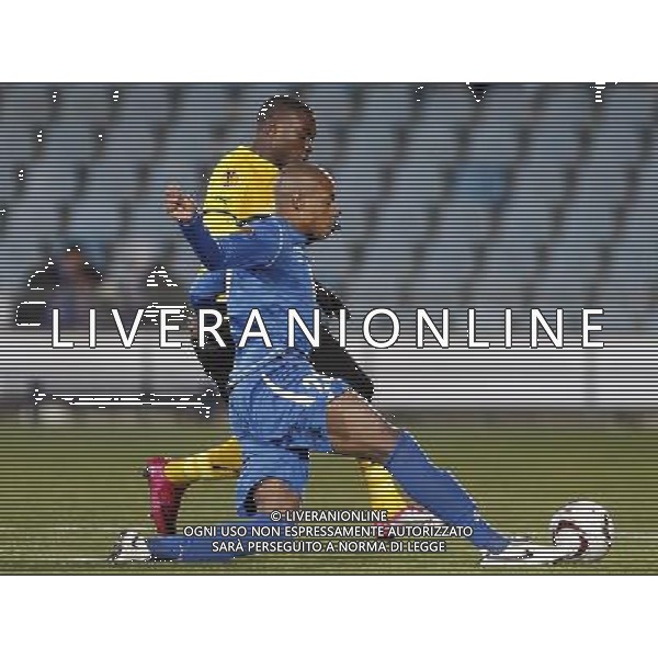 Getafe\'s Pablo Pintos (f) and BSC Young Boys\' Christian Schneuwly during UEFA Europe League match.December 16,2010. (ALTERPHOTOS/Acero) AG. ALDO LIVERANI SAS ITALY ONLY