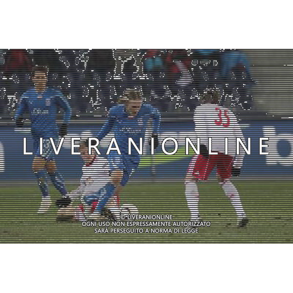 16.12.2010 SALZBURG AUSTRIA PILKA NOZNA , UEFA LIGA EUROPA , GRUPA A , SEZON 2010/2011 FC RED BULL SALZBURG - LECH POZNAN , CITY STADIUM , FOOTBALL , UEFA EUROPA LEGAUE , SEASON 2010/2011 , GAME BETWEEN FC RED BULL SALZBURG - LECH POZNAN N/Z: MARCIN KIKUT (L) SIERGIEJ KRYVETS (KRIWIEC, KRYVETS) (2P) DANIEL OFFENBACHER (P) FOTO JAKUB PIASECKI/ CYFRASPORT / NEWSPIX.PL --- Newspix.pl AG. ALDO LIVERANI SAS ITALY ONLY *** Local Caption ***
