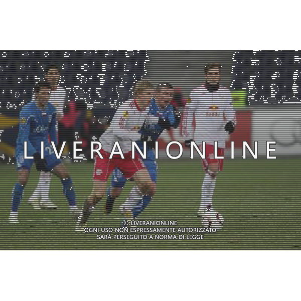 16.12.2010 SALZBURG AUSTRIA PILKA NOZNA , UEFA LIGA EUROPA , GRUPA A , SEZON 2010/2011 FC RED BULL SALZBURG - LECH POZNAN , CITY STADIUM , FOOTBALL , UEFA EUROPA LEGAUE , SEASON 2010/2011 , GAME BETWEEN FC RED BULL SALZBURG - LECH POZNAN N/Z: MARCIN KIKUT (L) MARTIN HINTEREGGER (2L) JAKUB WILK (2P) DANIEL OFFENBACHER (P) FOTO JAKUB PIASECKI/CYFRASPORT / NEWSPIX.PL --- Newspix.pl AG. ALDO LIVERANI SAS ITALY ONLY *** Local Caption ***