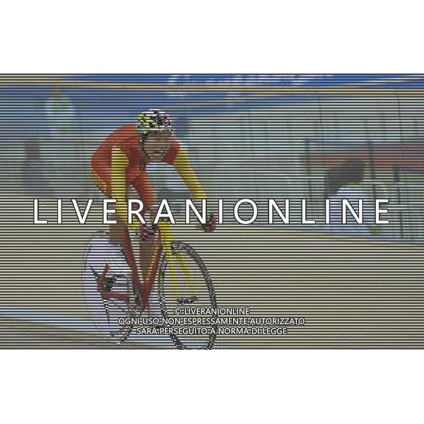 (101213) -- GUANGZHOU, Dec. 13, 2010 () -- Li Zhangyu of China competes during the mixed C1-5, M1KM\'W500M time trial final of cycling track competition at the Guangzhou 2010 Asian Para Games in Guangzhou, south China\'s Guangdong Province, on Dec. 13, 2010. Li took the 6th place. (/Lu Hanxin) AG. ALDO LIVERANI SAS ITALY ONLY