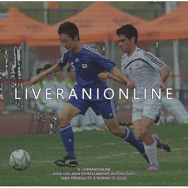 (101213) -- GUANGZHOU, Dec. 13, 2010 () -- Taisei Taniguchi (L) of Japan competes during the first round match of men\'s football 7-a-side against Iran at the Guangzhou 2010 Asian Para Games in Guangzhou, south China\'s Guangdong Province, on Dec. 13, 2010. Iran won 7-0. (/Han Chuanhao) AG. ALDO LIVERANI SAS ITALY ONLY