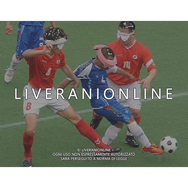 (101213) -- GUANGZHOU, Dec. 13, 2010 () -- Sima Jakhue (C) of Thailand competes during the preliminary of men\'s football 5-a-side against South Korea at the Guangzhou 2010 Asian Para Games in Guangzhou, south China\'s Guangdong Province, on Dec. 13, 2010. Thailand lost 2-3. (/Wang Song) AG. ALDO LIVERANI SAS ITALY ONLY