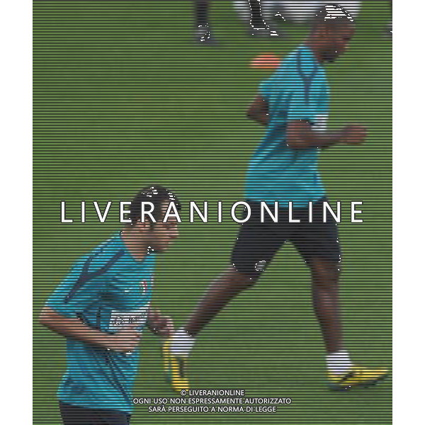 FIFA Club World Cup UAE 2010 Allenamento Abu Dhabi (Emirati Arabi) Army Pitch Stadium - 17.12.2010 Allenamento Nella Foto: Samuel Eto\'o - Goran pandev /Ph.Vitez-Ag. Aldo Liverani