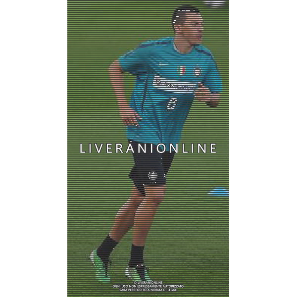 FIFA Club World Cup UAE 2010 Allenamento Abu Dhabi (Emirati Arabi) Army Pitch Stadium - 17.12.2010 Allenamento Nella Foto: Lucio /Ph.Vitez-Ag. Aldo Liverani