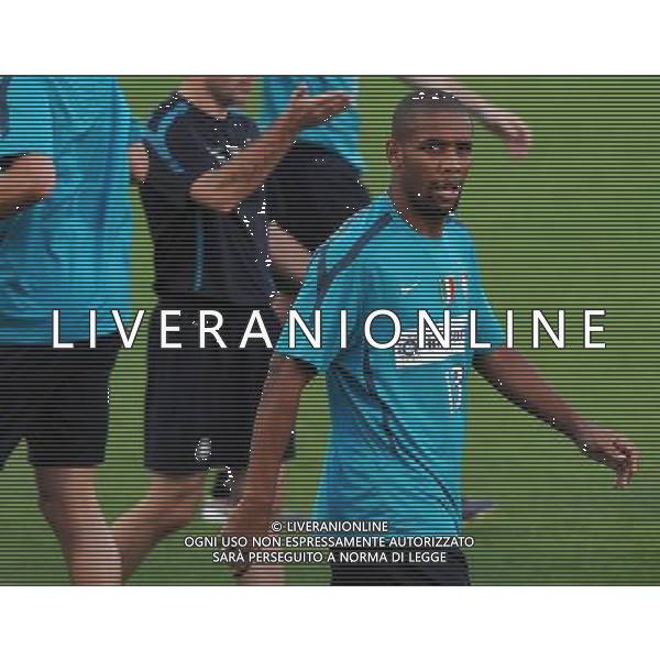 FIFA Club World Cup UAE 2010 Allenamento Abu Dhabi (Emirati Arabi) Army Pitch Stadium - 17.12.2010 Allenamento Nella Foto: Douglas Sisenando Maicon /Ph.Vitez-Ag. Aldo Liverani