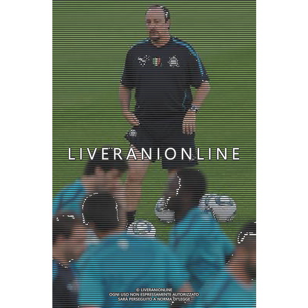 FIFA Club World Cup UAE 2010 Allenamento Abu Dhabi (Emirati Arabi) Army Pitch Stadium - 17.12.2010 Allenamento Nella Foto: Rafa Benitez /Ph.Vitez-Ag. Aldo Liverani