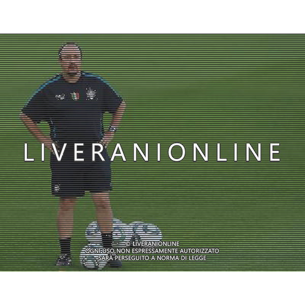 FIFA Club World Cup UAE 2010 Allenamento Abu Dhabi (Emirati Arabi) Army Pitch Stadium - 17.12.2010 Allenamento Nella Foto: Rafa Benitez /Ph.Vitez-Ag. Aldo Liverani