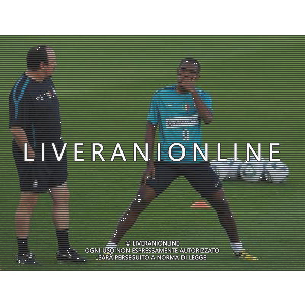 FIFA Club World Cup UAE 2010 Allenamento Abu Dhabi (Emirati Arabi) Army Pitch Stadium - 17.12.2010 Allenamento Nella Foto: Benitez parla con Eto\'o /Ph.Vitez-Ag. Aldo Liverani