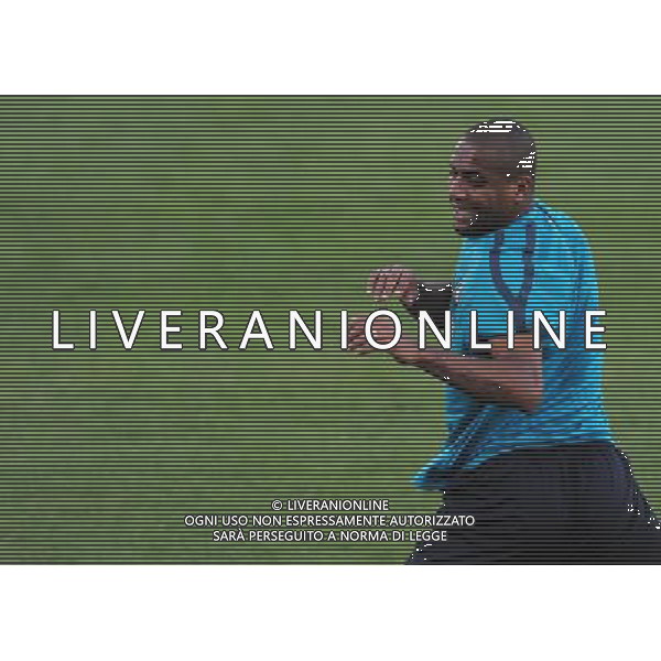 FIFA Club World Cup UAE 2010 Allenamento Abu Dhabi (Emirati Arabi) Army Pitch Stadium - 17.12.2010 Allenamento Nella Foto: Douglas Sisenando Maicon /Ph.Vitez-Ag. Aldo Liverani