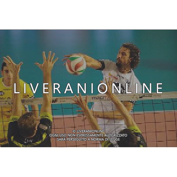 Roma - 06/11/2010 - PalaTiziano - Regular Season A1 Volley 2010-2011 - M. Roma Volley vs Yoga ForlÒ - nella foto: Vigor Bovolenta © Fabrizio Corradetti - ag. Aldo Liverani sas