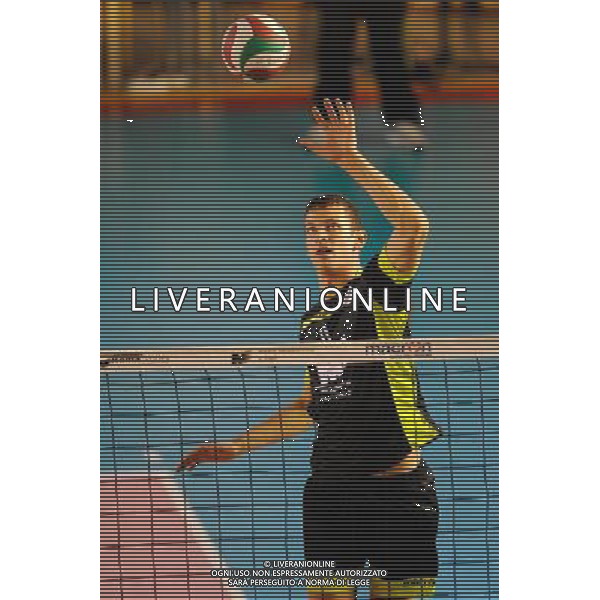 Roma - 06/11/2010 - PalaTiziano - Regular Season A1 Volley 2010-2011 - M. Roma Volley vs Yoga ForlÒ - nella foto: Milan Bencz © Fabrizio Corradetti - ag. Aldo Liverani sas