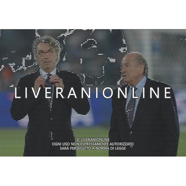 FIFA Club World Cup UAE 2010 Finale 1Á-2Á Posto Abu Dhabi (Emirati Arabi) Zayed Sports City - 18.12.2010 TP Mazembe Englebert-FC Inter Nella Foto:massimo moratti blatter joseph /Ph.Vitez-Ag. Aldo Liverani