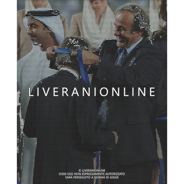 FIFA Club World Cup UAE 2010 Finale 1Á-2Á Posto Abu Dhabi (Emirati Arabi) Zayed Sports City - 18.12.2010 TP Mazembe Englebert-FC Inter Nella Foto:michel platini premia moratti massimo /Ph.Vitez-Ag. Aldo Liverani
