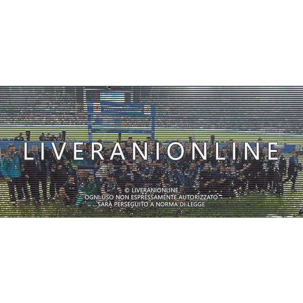 FIFA Club World Cup UAE 2010 Finale 1Á-2Á Posto Abu Dhabi (Emirati Arabi) Zayed Sports City - 18.12.2010 TP Mazembe Englebert-FC Inter Nella Foto:la squadra posa con la coppa intercontinentale /Ph.Vitez-Ag. Aldo Liverani