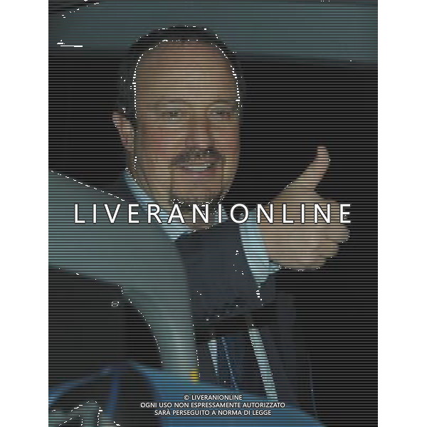 AEROPORTO MALPENSA (VA) 18/12/2010 RIENTRO DEI CALCIATORI DELL\' INTER DOPO LA CONQUISTA DELLA COPPA INTERCONTINENTALE NELLA FOTO RAFA BENITEZ FOTO ROMANO/AG ALDO LIVERANI