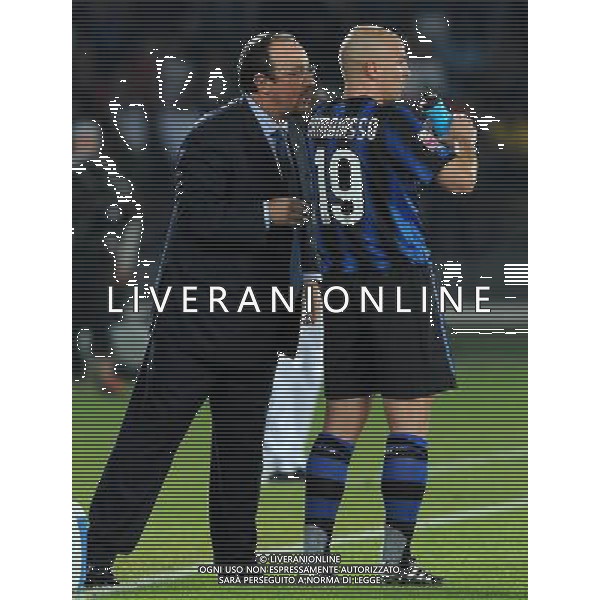 FIFA Club World Cup UAE 2010 Finale 1¡-2¡ Posto Abu Dhabi (Emirati Arabi) Zayed Sports City - 18.12.2010 TP Mazembe Englebert-FC Inter Nella Foto:Rafael Benitez-Esteban Cambiasso /Ph.Vitez-Ag. Aldo Liverani