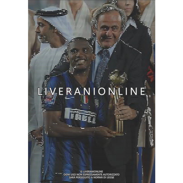 FIFA Club World Cup UAE 2010 Finale 1¡-2¡ Posto Abu Dhabi (Emirati Arabi) Zayed Sports City - 18.12.2010 TP Mazembe Englebert-FC Inter Nella Foto:Samuel Eto\'o-Michel Platini /Ph.Vitez-Ag. Aldo Liverani