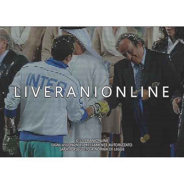 FIFA Club World Cup UAE 2010 Finale 1¡-2¡ Posto Abu Dhabi (Emirati Arabi) Zayed Sports City - 18.12.2010 TP Mazembe Englebert-FC Inter Nella Foto:Julio Cesar-Michel Platini /Ph.Vitez-Ag. Aldo Liverani