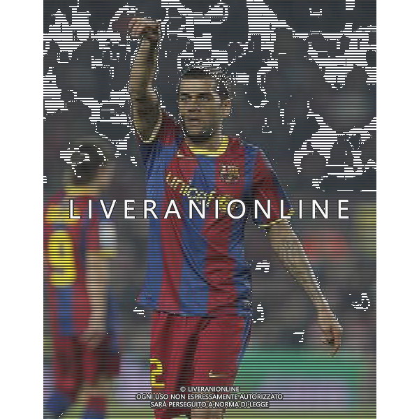 FC Barcelona\'s Daniel Alves during King\'s Cup of Spain match.December 21,2010. (ALTERPHOTOS/Acero) - ALFAQUI - AG. ALDO LIVERANI SAS ITALY ONLY PARTITA CALCIO BARCELLONA vs ATLETICO DI BILBAO: COPPA DEL RE SPAGNA 2010