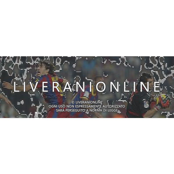 Atletic de Bilbao\'s Gorka Iraizoz (r) and FC Barcelona\'s Bojan Krkic (l) and Eric Abidal during King\'s Cup of Spain match.December 21,2010. (ALTERPHOTOS/Acero) - ALFAQUI - AG. ALDO LIVERANI SAS ITALY ONLY PARTITA CALCIO BARCELLONA vs ATLETICO DI BILBAO: COPPA DEL RE SPAGNA 2010