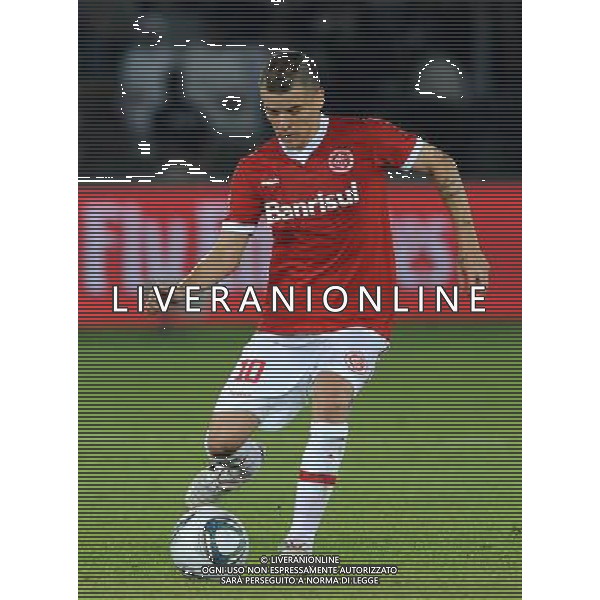 FIFA Club World Cup UAE 2010 Finale 3¡-4¡ Posto Abu Dhabi (Emirati Arabi) Zayed Sports City - 18.12.2010 Sport Club Internacional-Seongnam Ilhwa FC Nella Foto:Andres D\'Alessandro /Ph.Vitez-Ag. Aldo Liverani