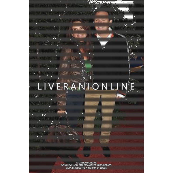19 December 2010 - Los Angeles, California - Roma Downey and Mark Burnett. \'Survivor: Nicaragua\' Finale \' Reunion held at CBS Television City. Photo Credit: Byron Purvis/AdMedia /Agenzia Aldo Liverani Sas - ITALY ONLY - EDITORIAL USE ONLY -